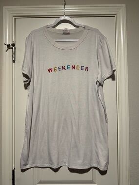 LuLaRoe Cream Graphic Logo Tee